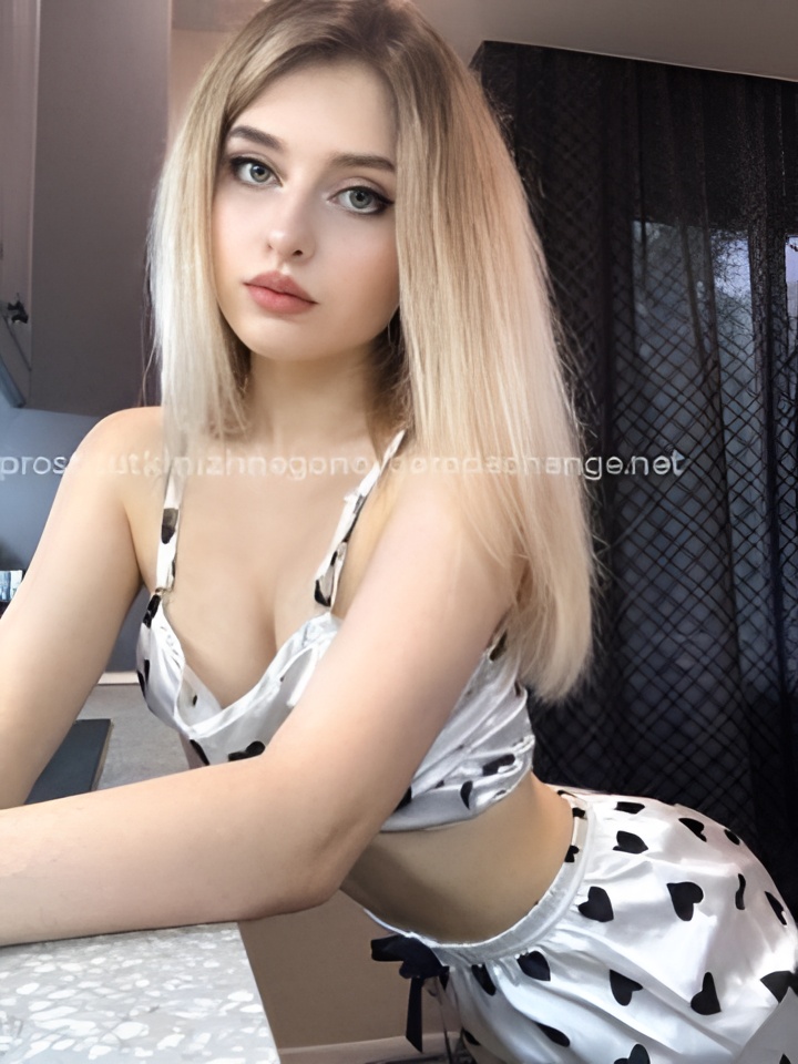 Дарья привлекальеная девушка из Кипучего цена от 5000 руб