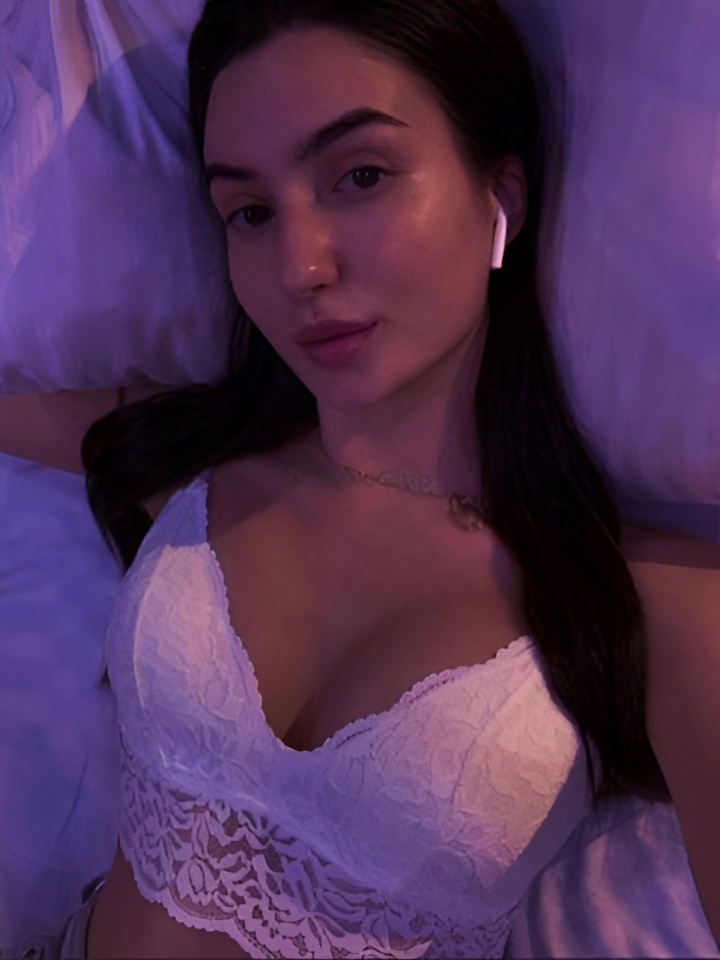 Индивидуалка Викторина, доступна для личного знакомства от 4000 руб