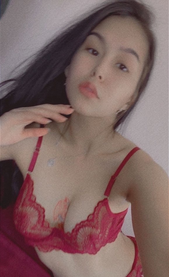 Лина привлекальеная девушка из Кипучего цена от 3000 руб