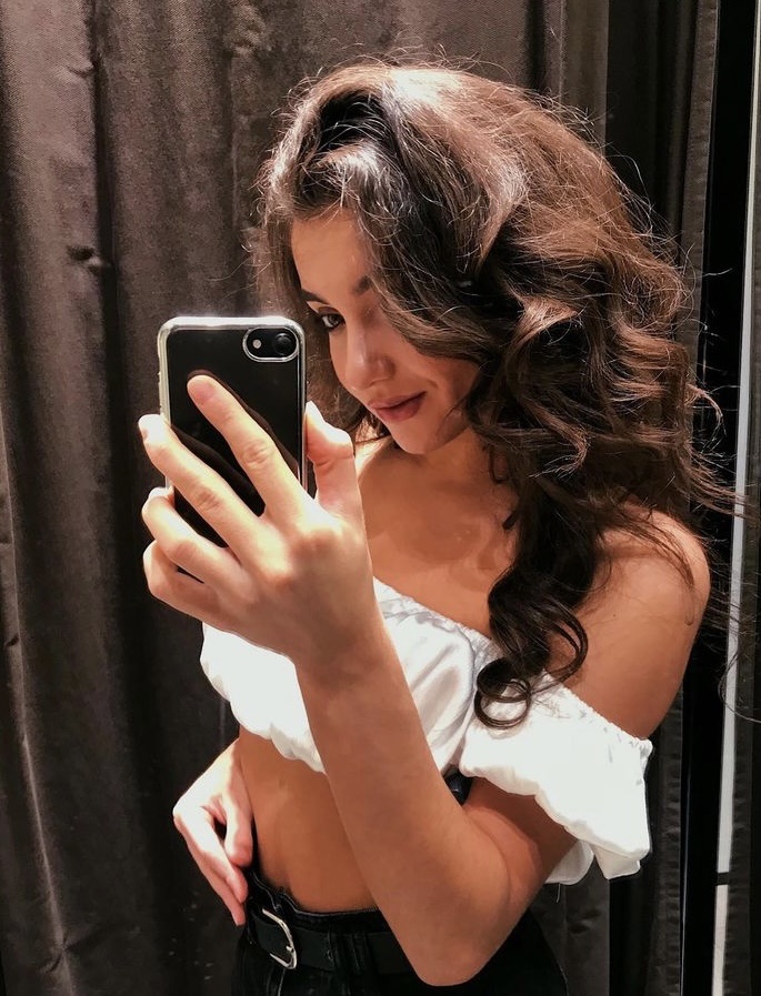 🎥 Анжела привлекальеная девушка из Кипучего цена от 4000 руб