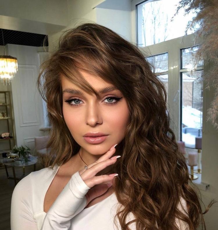 Юлия привлекальеная девушка из Кипучего цена от 8000 руб