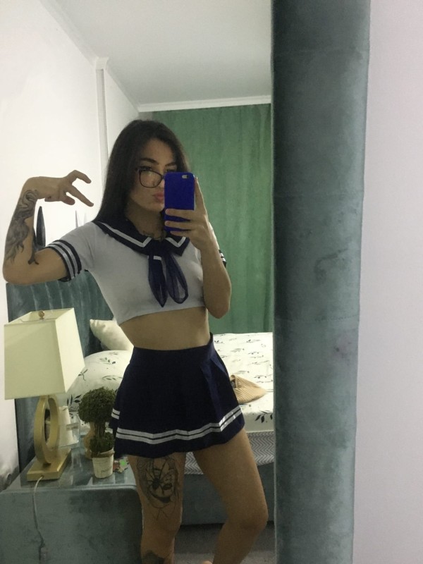 Дашка привлекательная девушка из Кипучего цена от 3500 руб