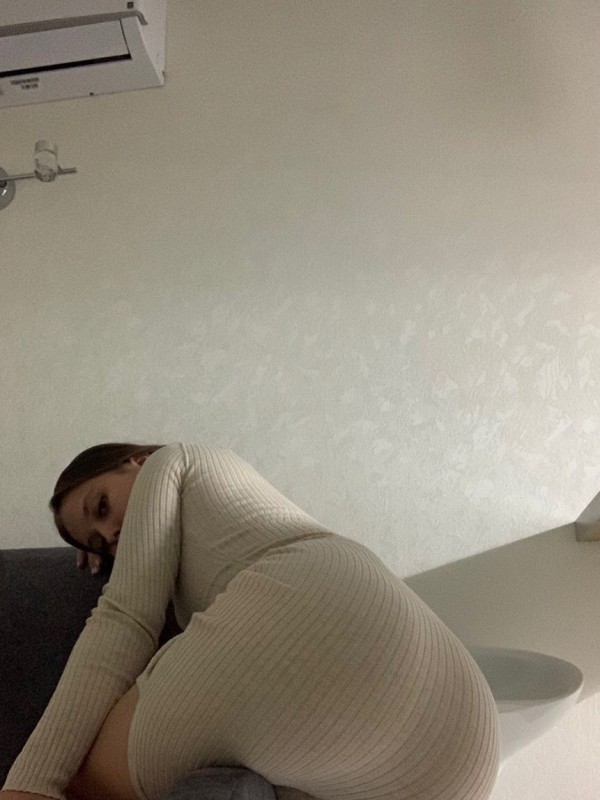 Ольга привлекательная девушка из Кипучего цена от 3500 руб